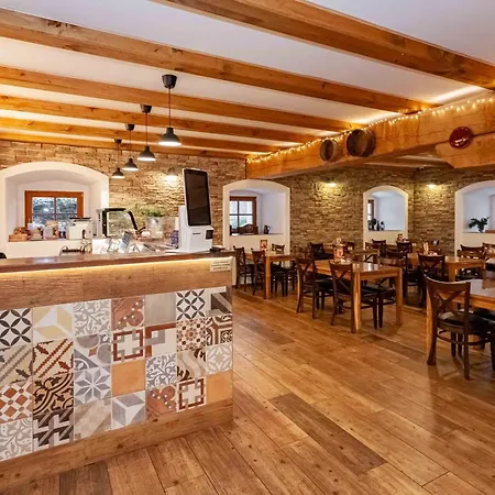 Hotel Mlyn Karolinka