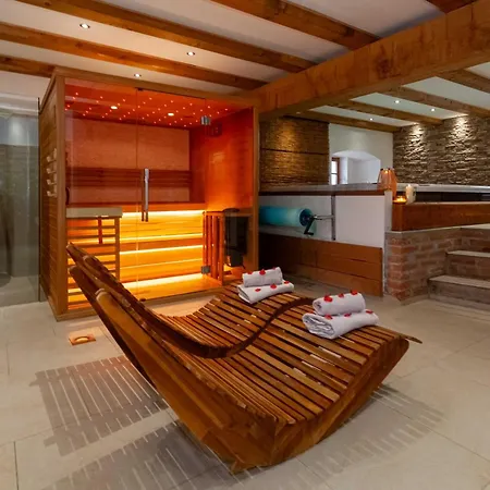 Mlyn Karolinka Hotel