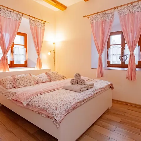 Hotel Mlyn Karolinka Vranov nad Dyjí