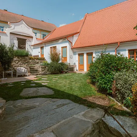 Mlyn Karolinka Hotel